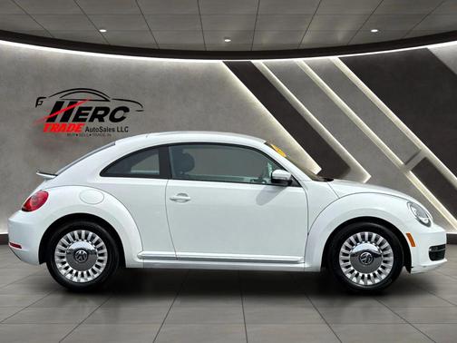 2016 Volkswagen Beetle 1.8T SE