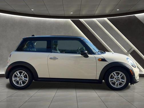 2013 MINI Hardtop Cooper