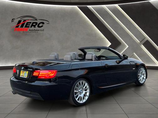 2013 BMW 328 328i Convertible 2D