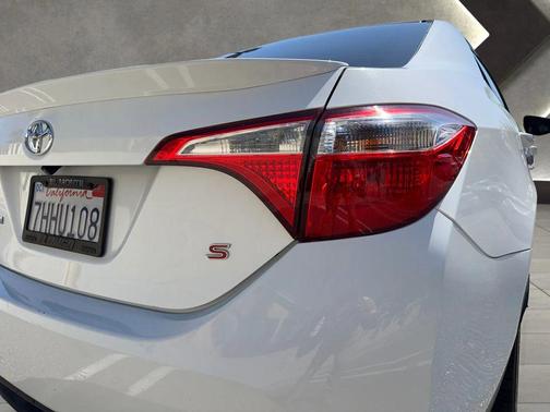 2015 Toyota Corolla S Plus