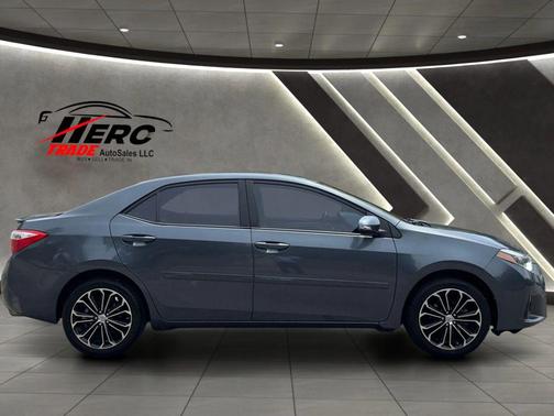 Blue Crush Metallic 2015 Toyota Corolla S Plus
