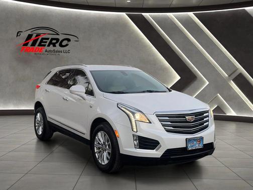 2017 Cadillac XT5 Base