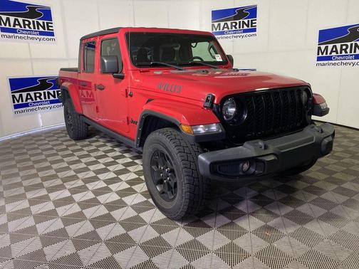 Firecracker Red Clearcoat 2021 Jeep Gladiator Willys 4x4