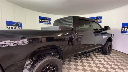 2018 RAM 2500 Tradesman Crew Cab 4x4 6'4' Box