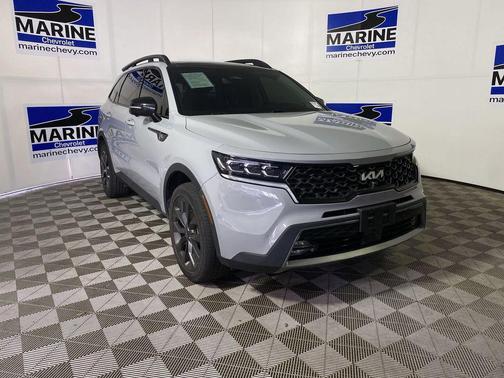 Wolf Gray 2023 Kia Sorento SX