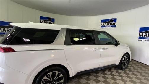 2024 Kia Carnival EX