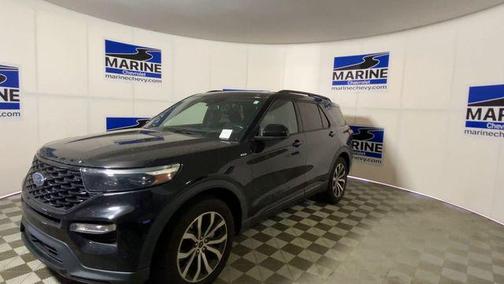 AGATE BLACK METALLIC 2022 Ford Explorer ST-Line