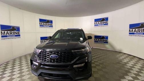 AGATE BLACK METALLIC 2022 Ford Explorer ST-Line