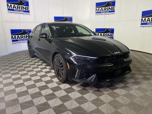 Aurora Black Pearl 2025 Kia K5 GT