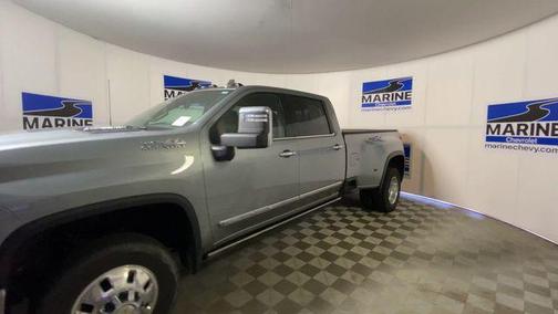Sterling Gray Metallic 2024 Chevrolet Silverado 3500 High Country