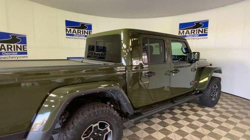 Sarge Green Clearcoat 2022 Jeep Gladiator Mojave 4x4