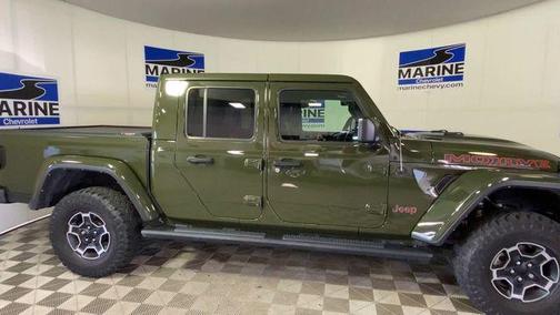 Sarge Green Clearcoat 2022 Jeep Gladiator Mojave 4x4