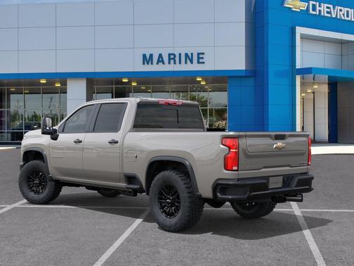White Sands 2026 Chevrolet Silverado 2500 Crew Cab, Standard Bed, XR2, 4WD