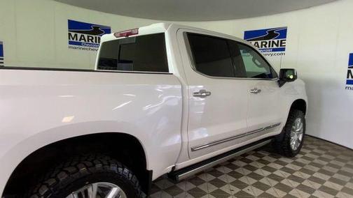 Iridescent Pearl Tricoat 2023 Chevrolet Silverado 1500 High Country