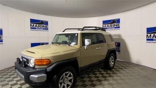 2014 Toyota FJ Cruiser Base