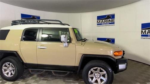2014 Toyota FJ Cruiser Base