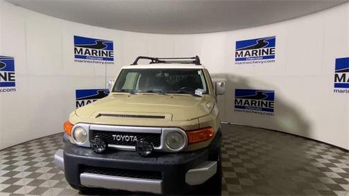 2014 Toyota FJ Cruiser Base