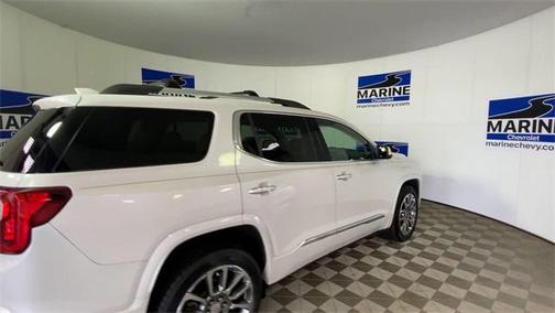 2022 GMC Acadia Denali