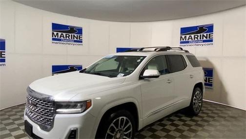 2022 GMC Acadia Denali