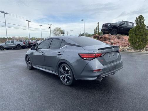 2021 Nissan Sentra SR