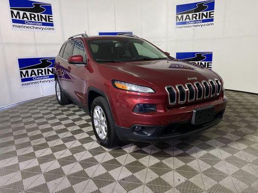 Deep Cherry Red Crystal Pearlcoat 2017 Jeep Cherokee Latitude
