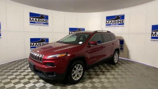 Deep Cherry Red Crystal Pearlcoat 2017 Jeep Cherokee Latitude