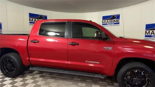 2017 Toyota Tundra SR5
