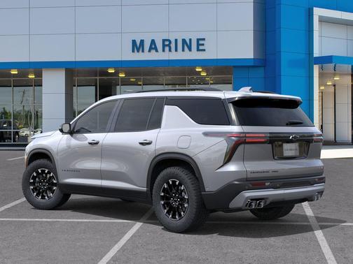 Sterling Gray Metallic 2026 Chevrolet Traverse AWD Z71