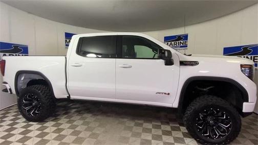 2022 GMC Sierra 1500 AT4