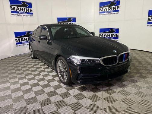 Jet Black 2019 BMW 530 xDrive