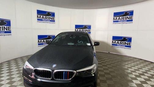 Jet Black 2019 BMW 530 xDrive