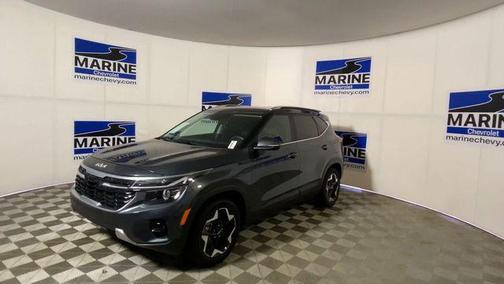 Gravity Gray 2025 Kia Seltos EX