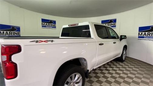 2022 Chevrolet Silverado 1500 Custom
