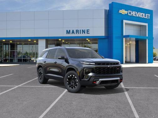 Mosaic Black Metallic 2027 Chevrolet Traverse AWD Z71