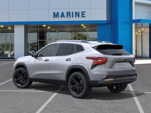 Sterling Gray Metallic 2026 Chevrolet Trax FWD ACTIV