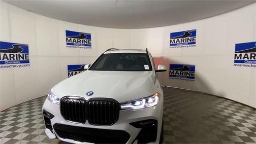 2022 BMW X7 M50i