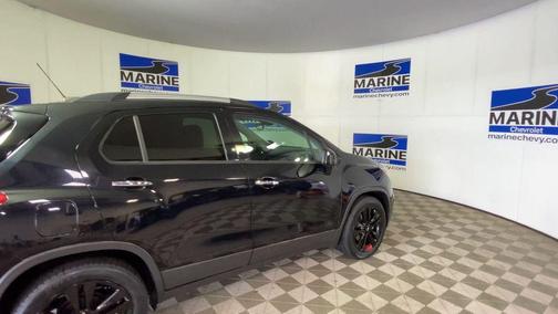 Mosaic Black Metallic 2020 Chevrolet Trax LT