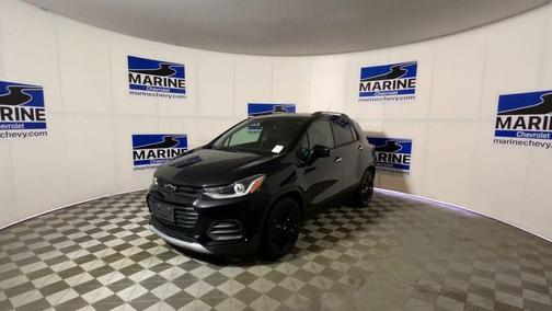 Mosaic Black Metallic 2020 Chevrolet Trax LT