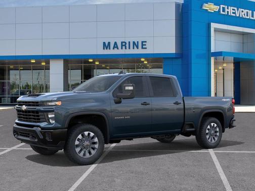 Lakeshore Blue Metallic 2026 Chevrolet Silverado 2500 Custom
