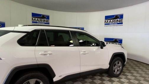 Ice Cap 2024 Toyota RAV4 Hybrid XLE