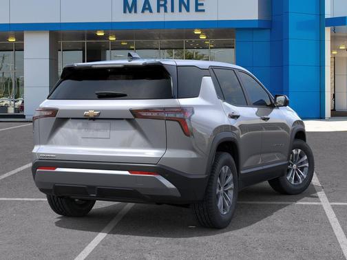 Sterling Gray Metallic 2026 Chevrolet Equinox 1LT