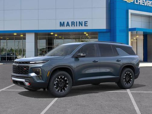 Lakeshore Blue Metallic 2026 Chevrolet Traverse AWD Z71