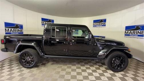 2024 Jeep Gladiator Nighthawk