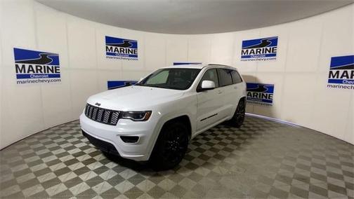 2022 Jeep Grand Cherokee Laredo