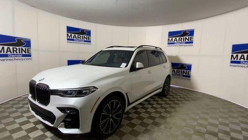 2022 BMW X7 M50i
