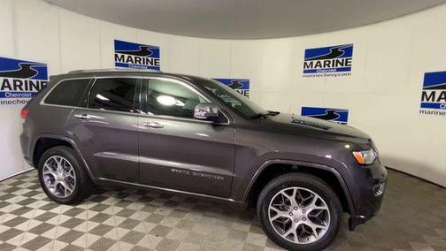 Granite Crystal Metallic Clearcoat 2020 Jeep Grand Cherokee Overland