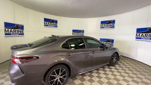 2022 Toyota Camry SE