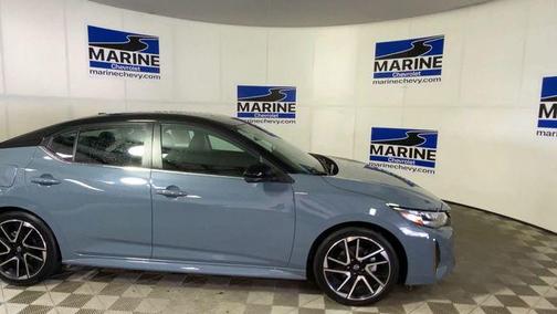 Atlantic Gray Metallic/Super Black 2025 Nissan Sentra SR