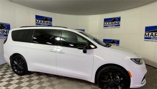 2025 Chrysler Pacifica Limited