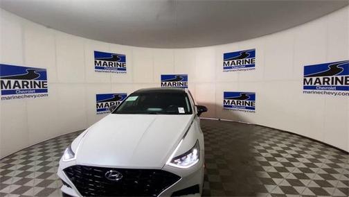 2022 Hyundai SONATA Limited
